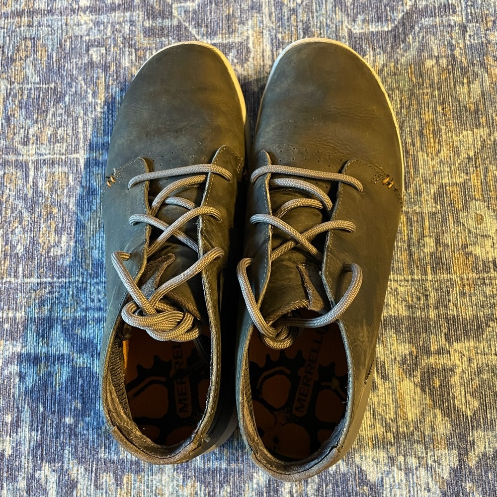 Merrell Freewheel Chukka boots 🥾